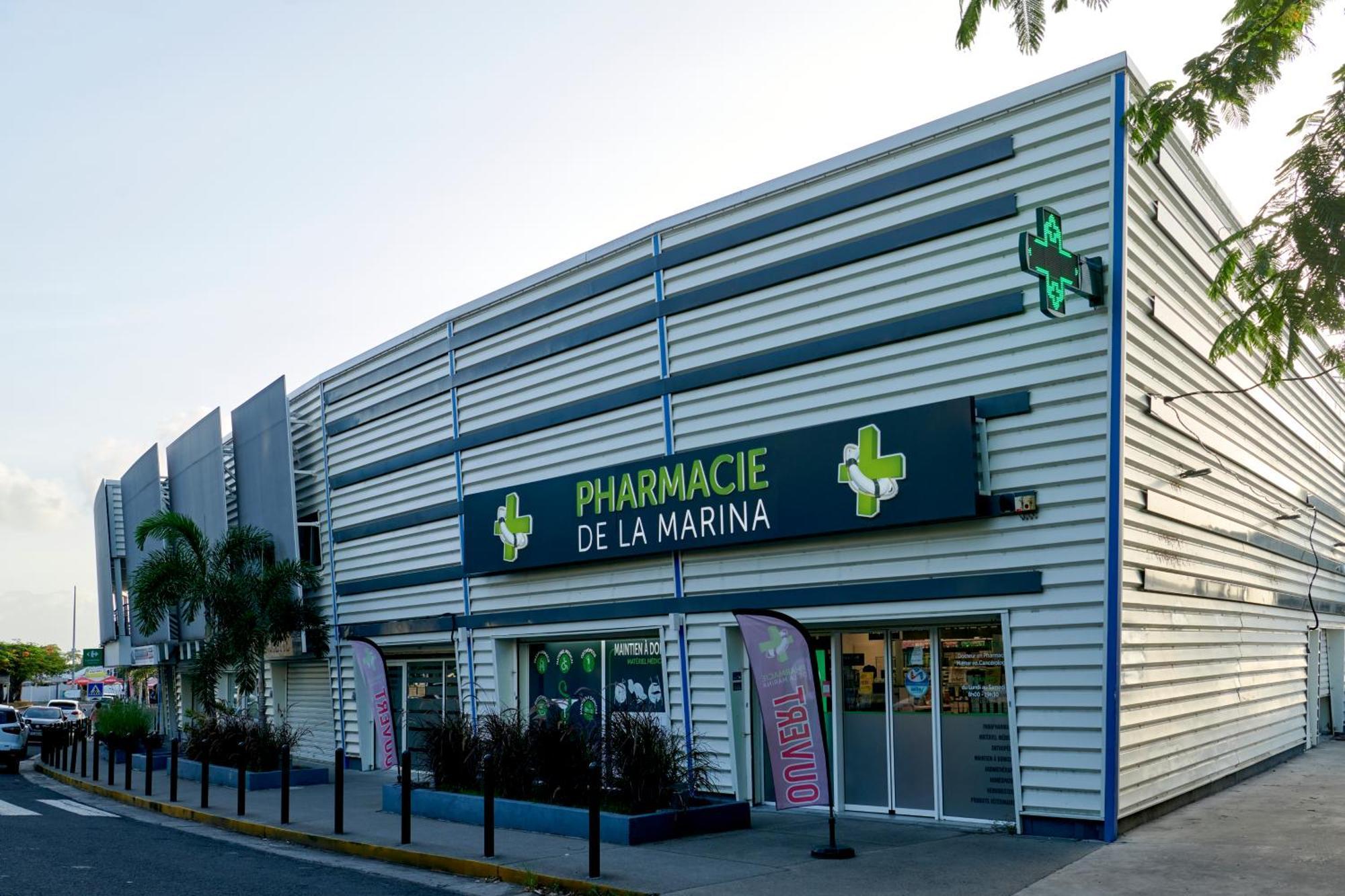 Petite-perle, Magnifique Sur La Marina Le Gosier (Grande-Terre)