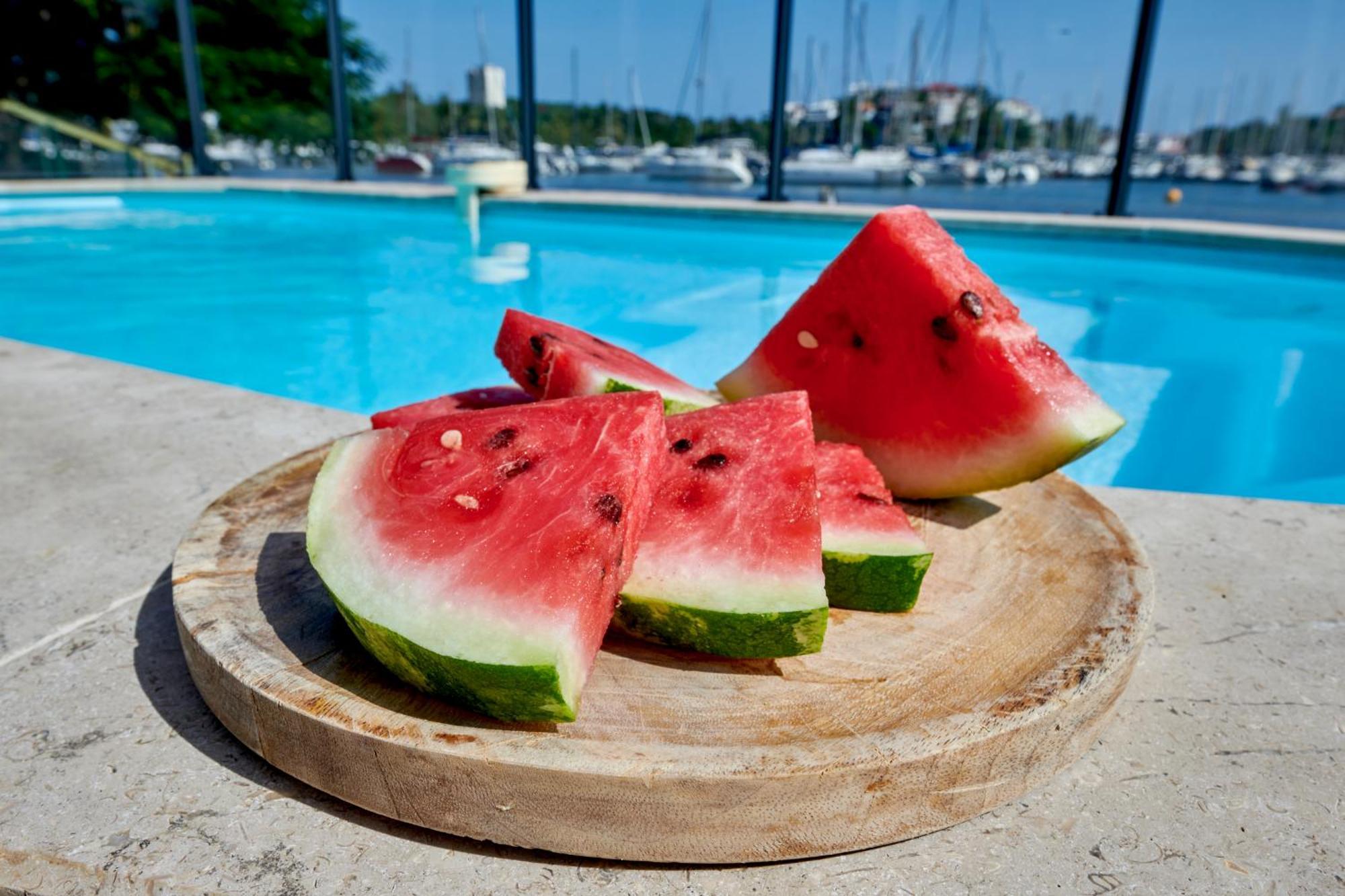 Petite-perle, Magnifique Sur La Marina Villa *